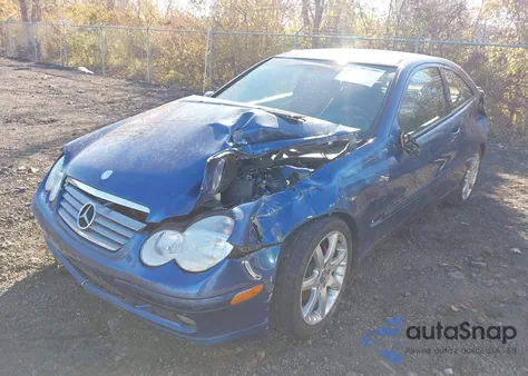 2002 Mercedes-Benz C 230 from USA, damaged, VIN WDBRN47J62A386787